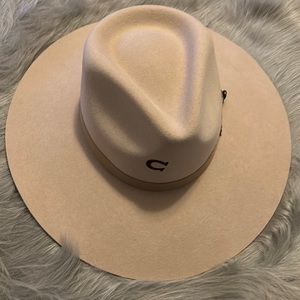 Charlie 1 horse women’s silver belly highway hat.